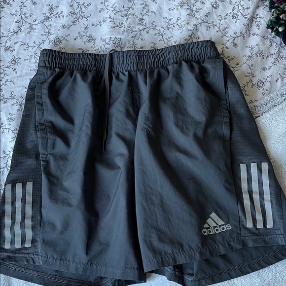 Adidas Men's Charcoal Gray Athletic Shorts / Running shorts - Picture 1 of 3